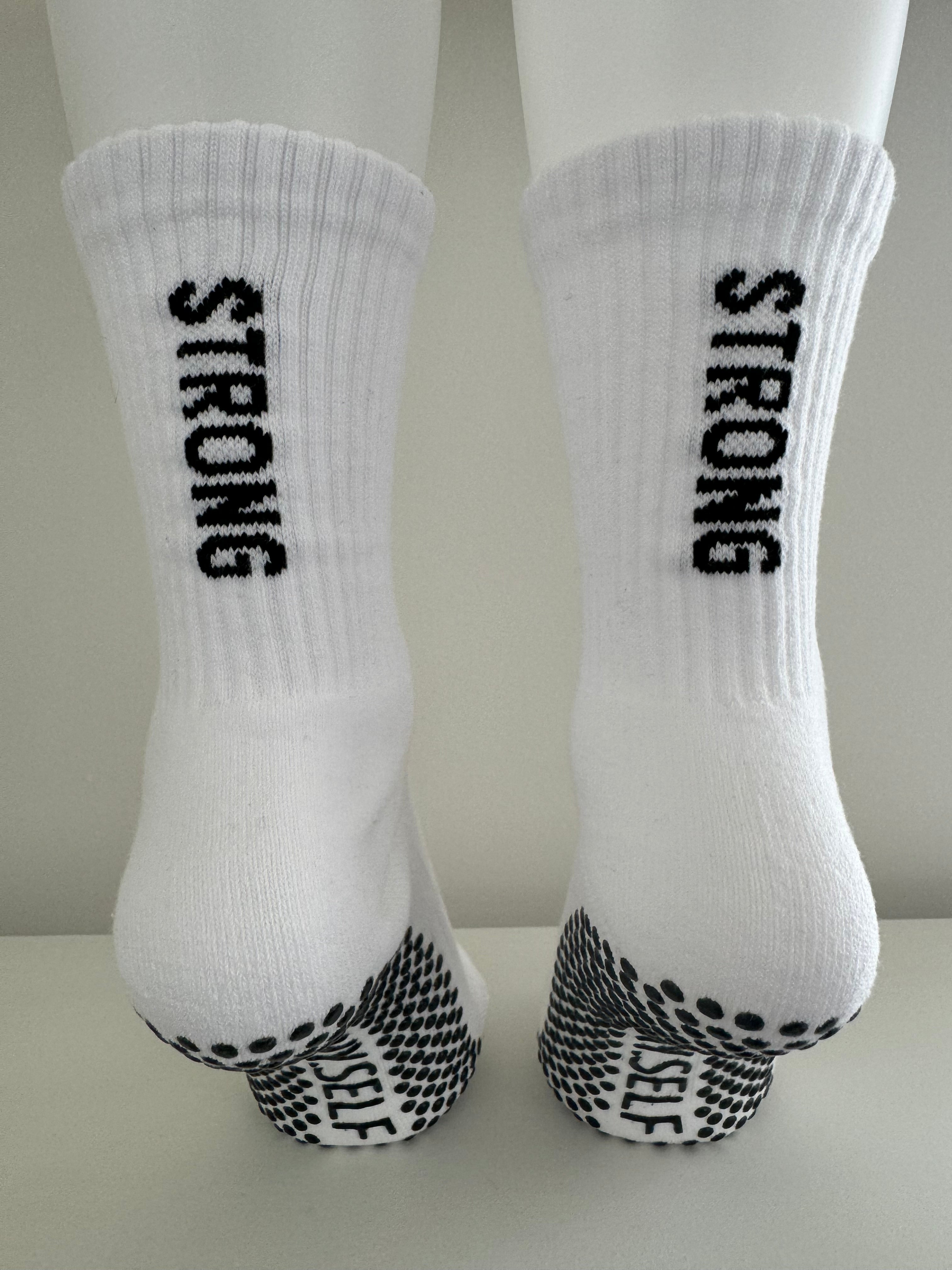 Anti slip grip crew socks white